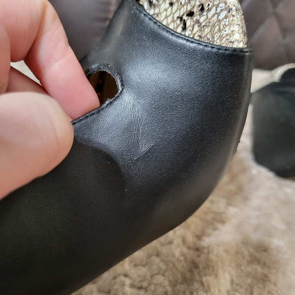 Jessica Simpson Black Booties, Size 7 - Picture 7 of 8